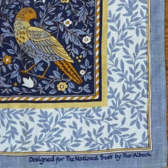 VTG Irish Linen Pheasants Tea Towel Standen National Trust by Pat Albeck EUC - Picture 7 of 12